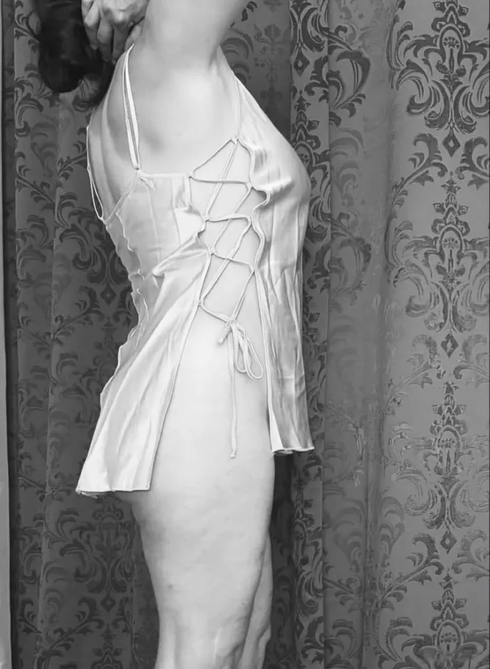 Attraktive, reife Dame sucht..Dienstag & Mittwoch jeweils Nachmittag/ Abend — Foto 1