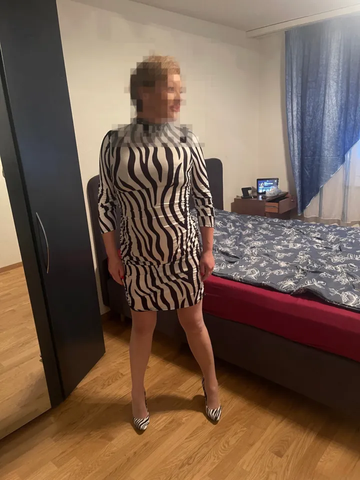 Sklavin Alexa, Devot, Naturgeil, Anal&Rimming, 100%Diskret/Privat Escort, Videos — Foto 1