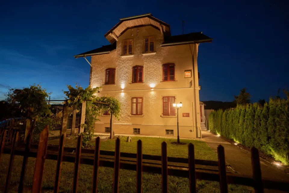 Erotik-Villa zum übernehmen — Foto 1